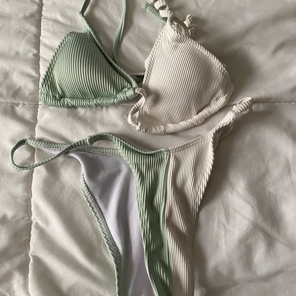 Bathing suit